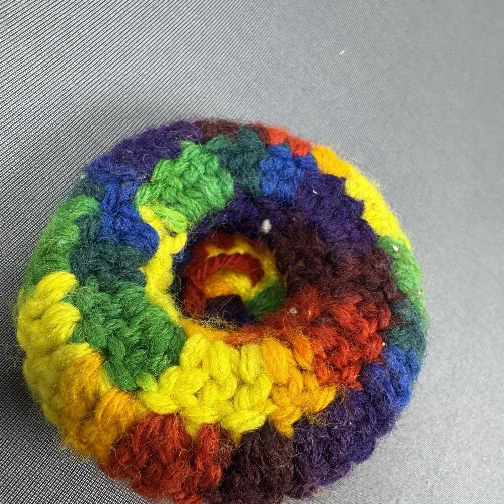 Vintage Multicolored Handmade‎ Crocheted Hot Hat Lid Grabber